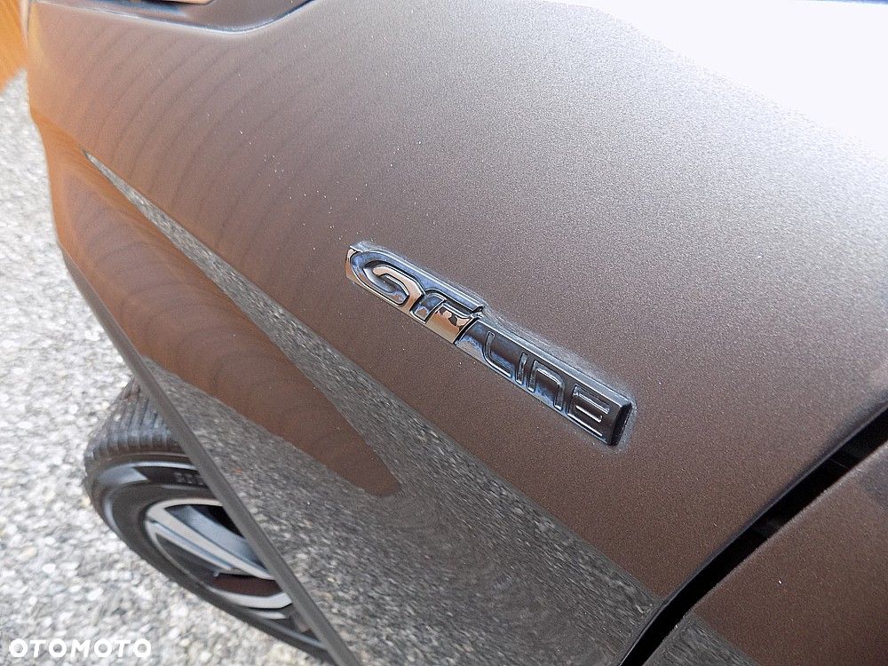 Peugeot 3008 PureTech 130 Stop & Start GPF EAT8 Allure Business-Paket - 29