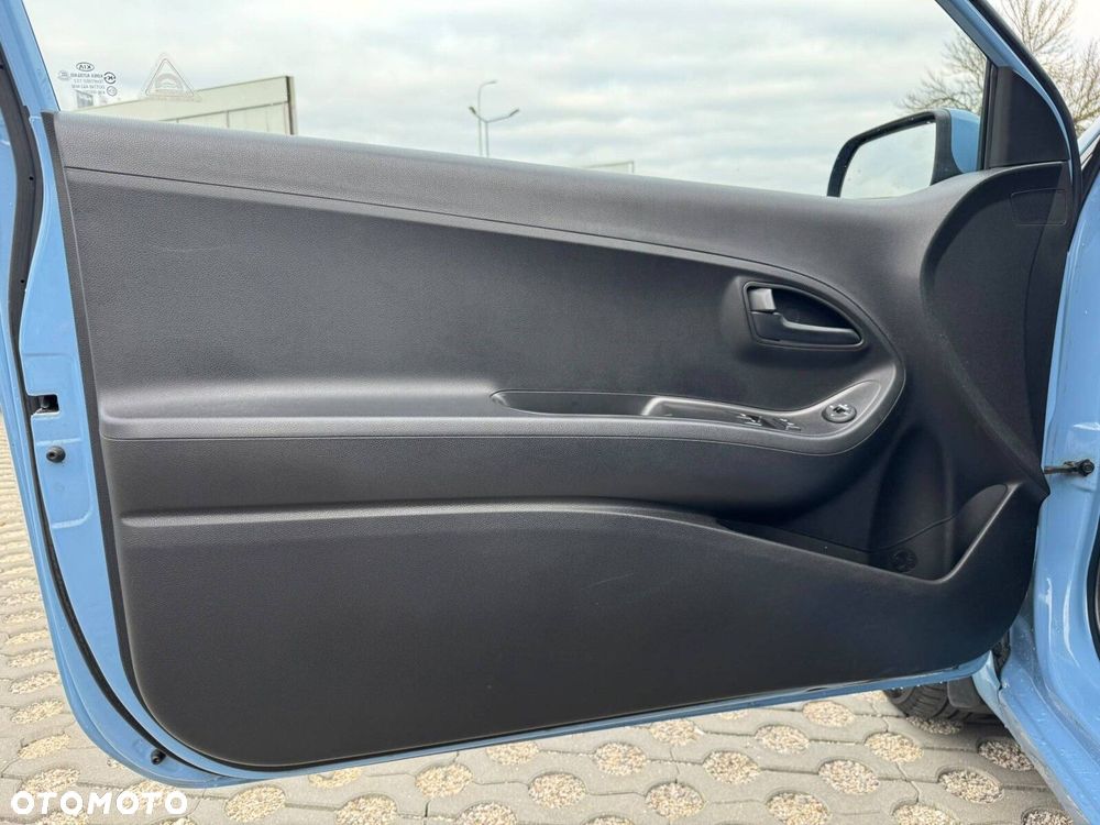 Kia Picanto 1.2 L - 12