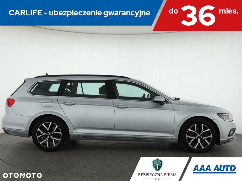 Volkswagen Passat Variant - 8
