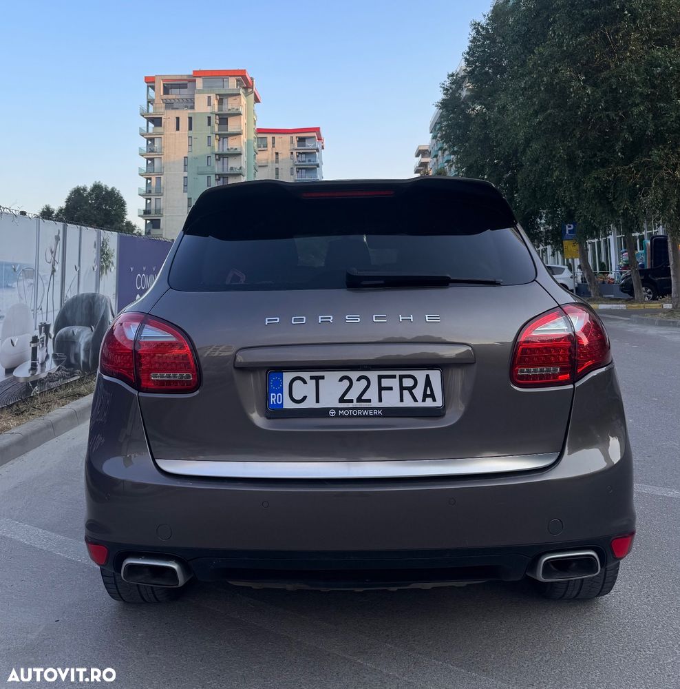 Porsche Cayenne 3.0TD TipTronic - 5