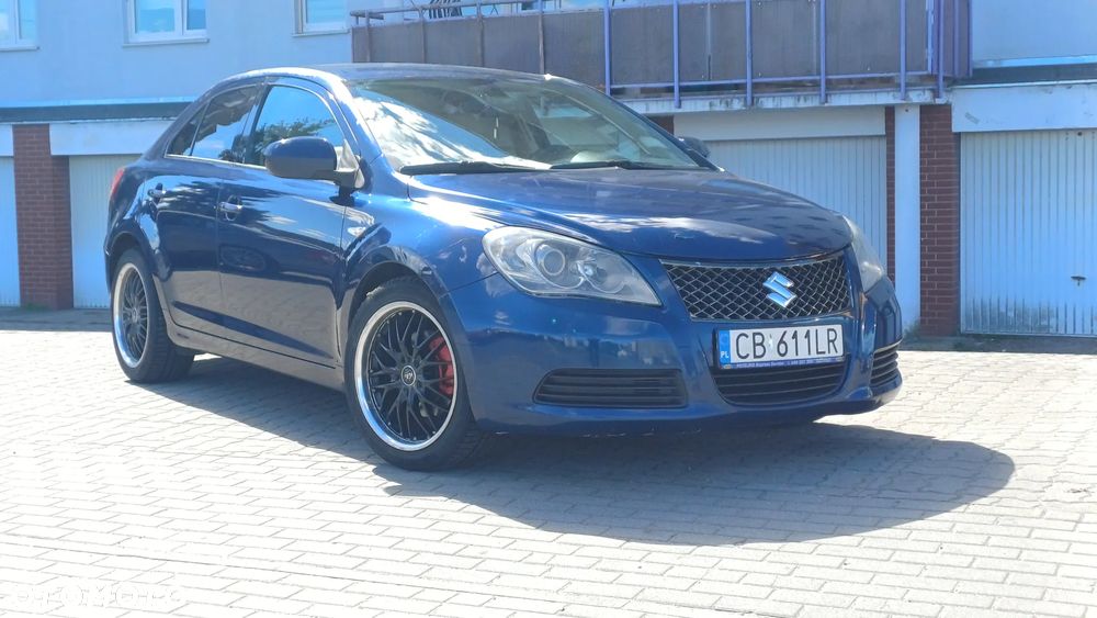 Suzuki Kizashi - 8