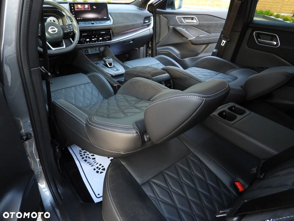 Nissan Qashqai 1.3 DIG-T MHEV Xtronic Tekna - 40