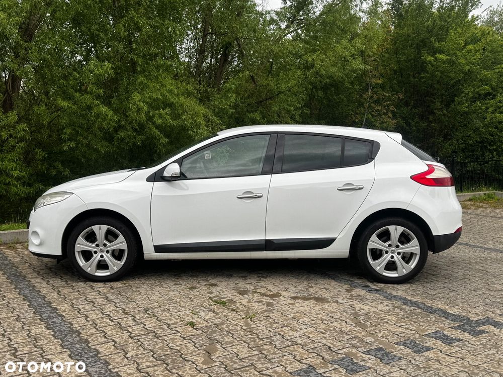 Renault Megane 1.6 16V 110 Dynamique - 9