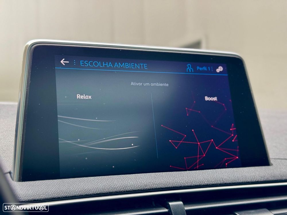 Peugeot 5008 1.2 PureTech Allure Grip Control EAT6 - 47