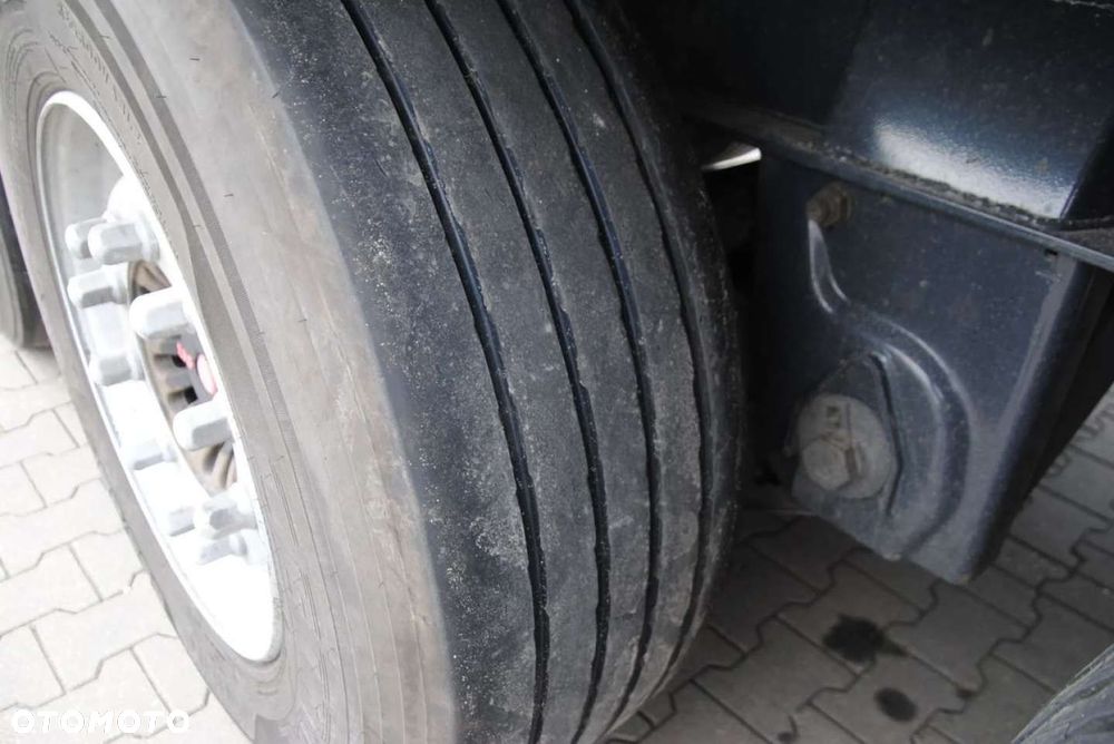 Wielton Podnoszona oś, SAF - 17