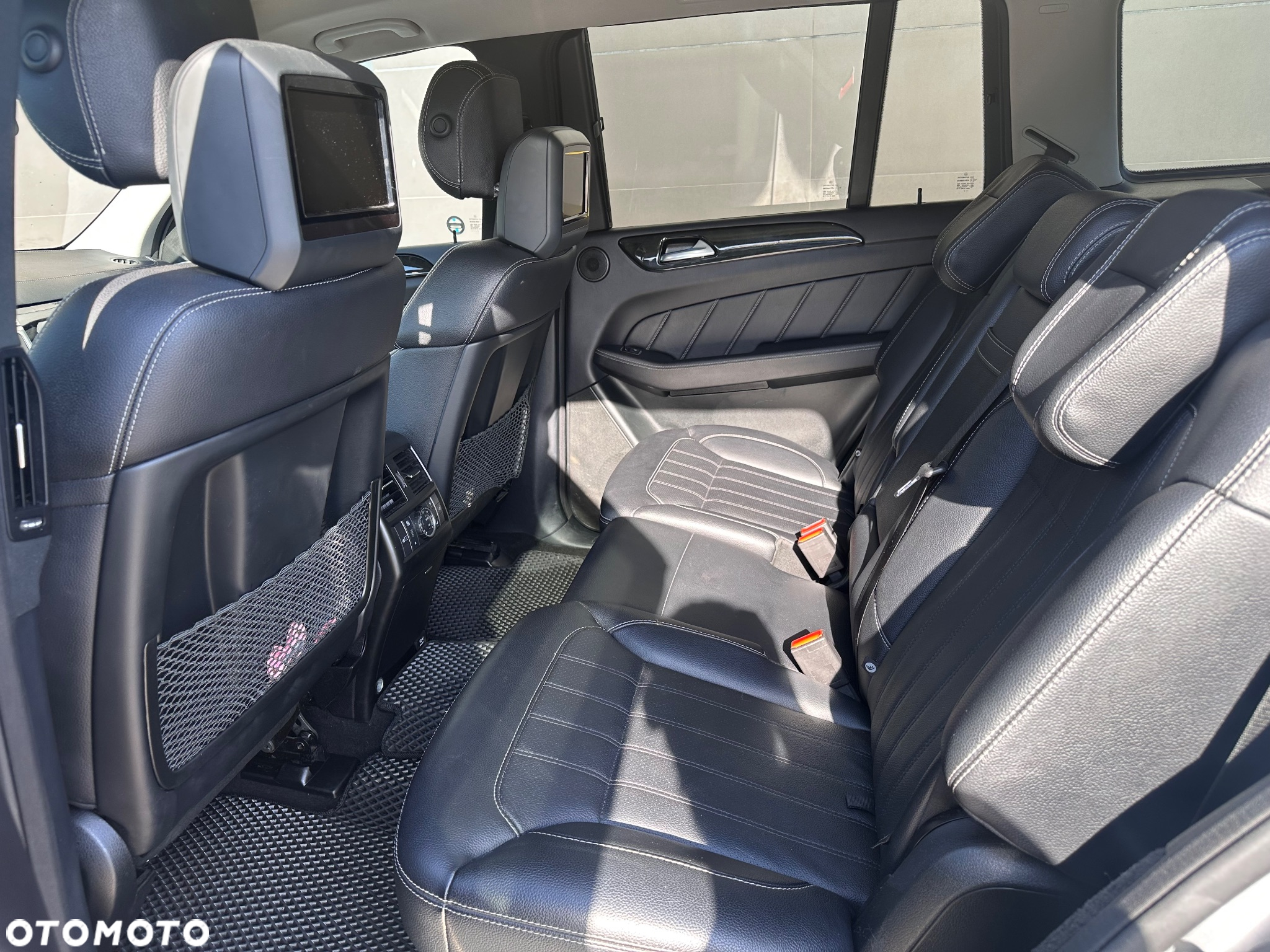 Mercedes-Benz GL - 9