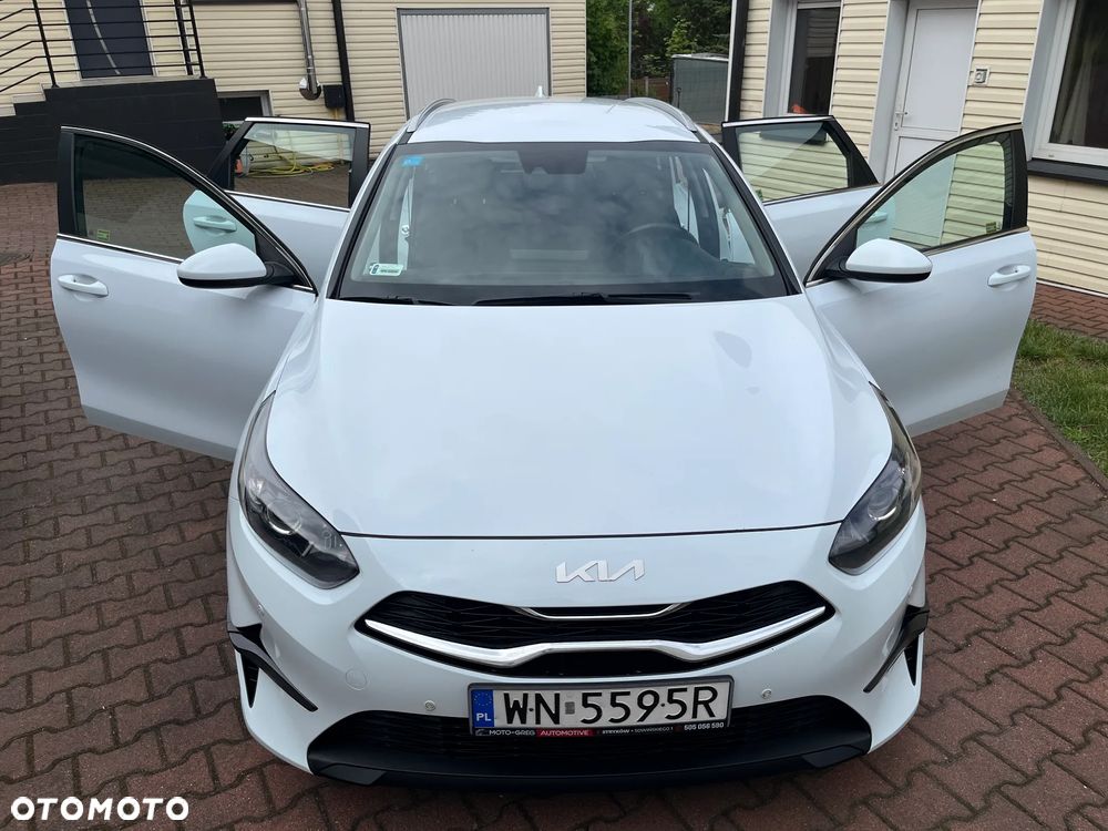 Kia Ceed 1.5 T-GDI M - 34