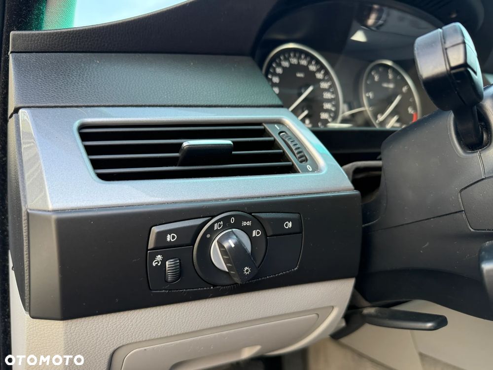 BMW Seria 5 - 15
