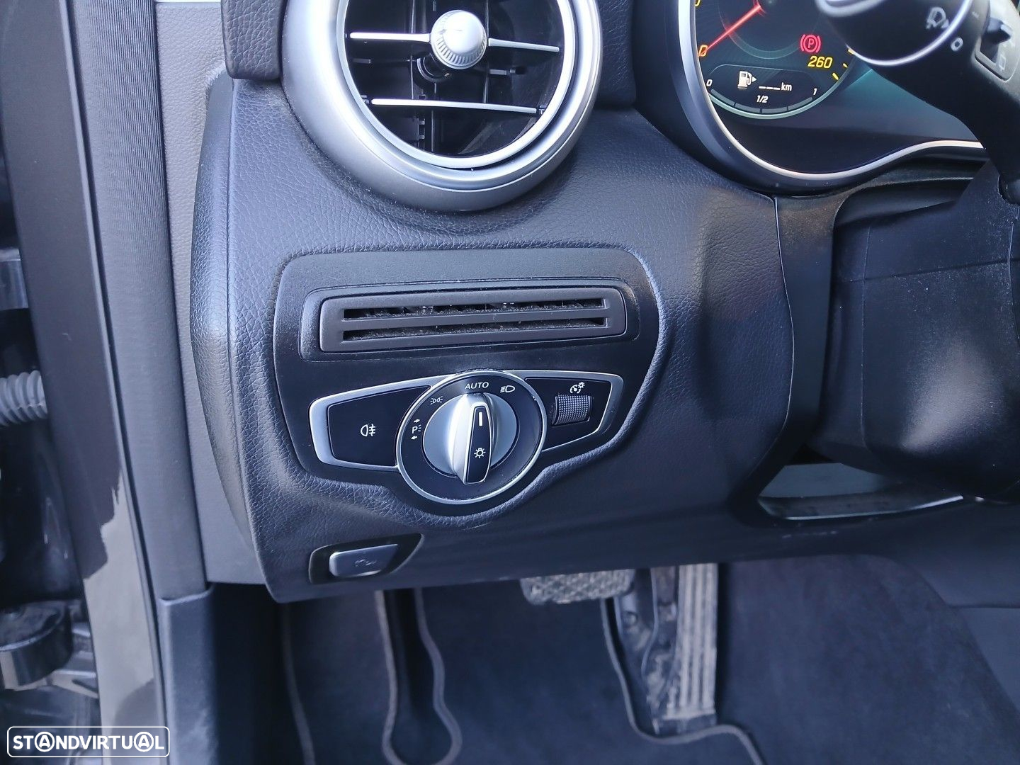 Mercedes-Benz GLC 300 de 4Matic 9G-TRONIC - 22