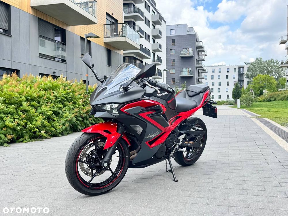 Kawasaki Ninja 500 - 12
