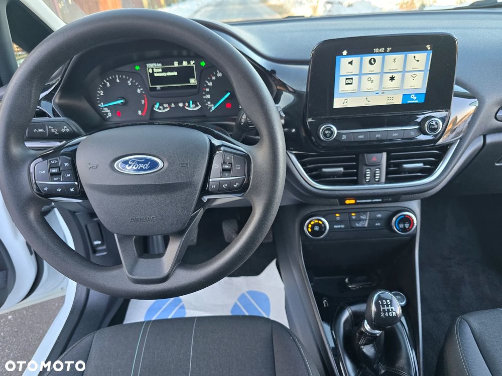 Ford Fiesta 1.0 EcoBoost S&S ACTIVE COLOURLINE - 17