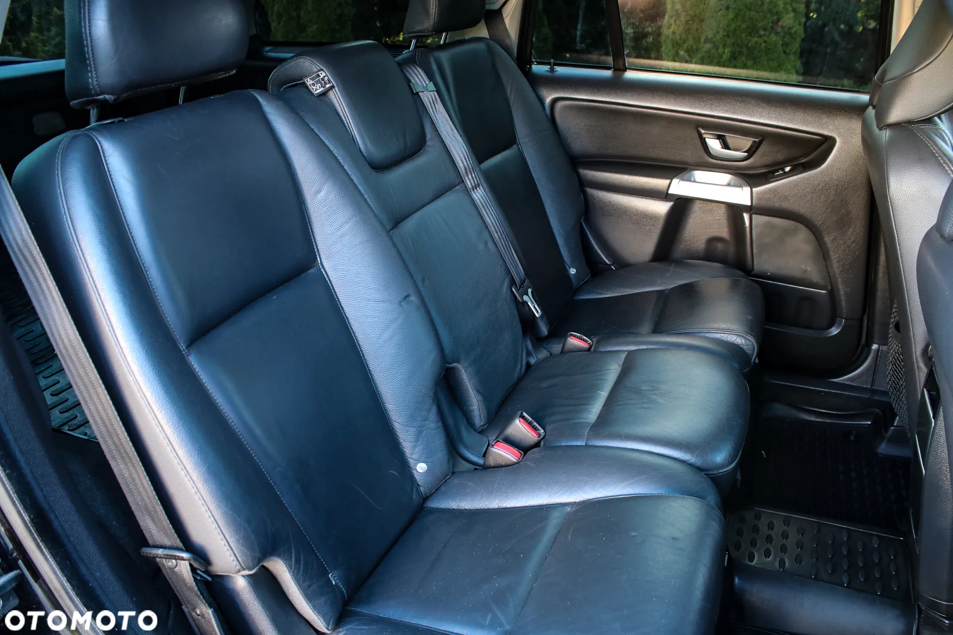 Volvo XC 90 D5 Momentum - 24