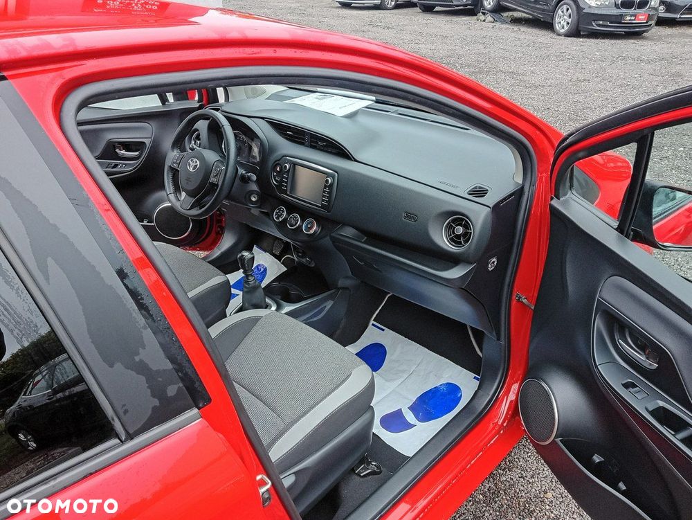 Toyota Yaris - 8