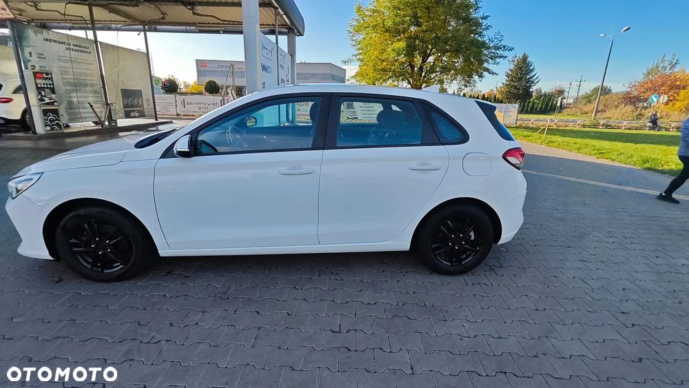 Hyundai i30 1.4 Comfort - 10