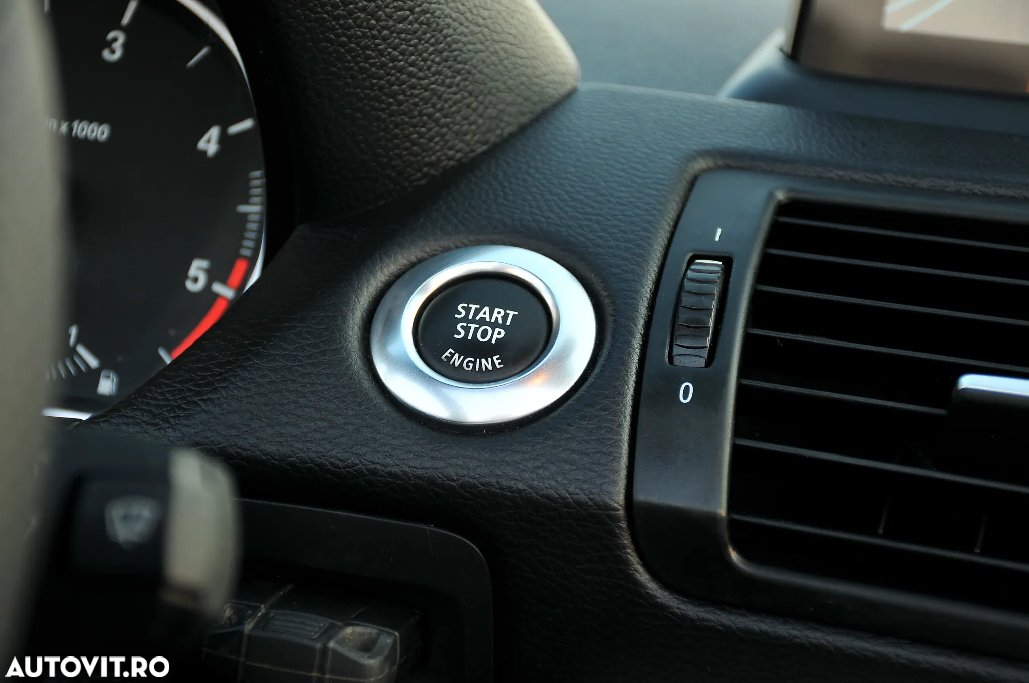 BMW Seria 1 120d - 28