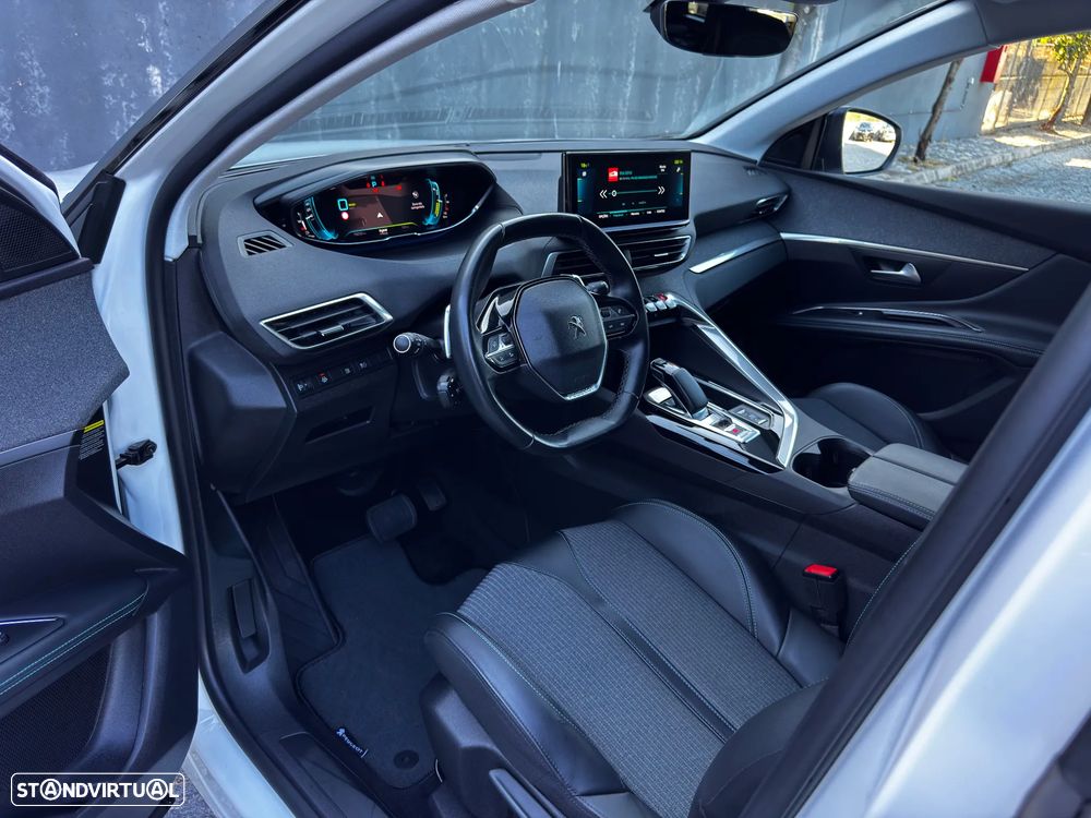 Peugeot 3008 1.6 Hybrid Allure e-EAT8 - 5