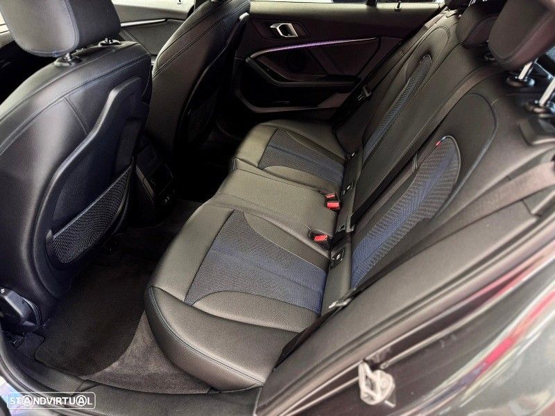 BMW 118 d Pack Desportivo M - 59