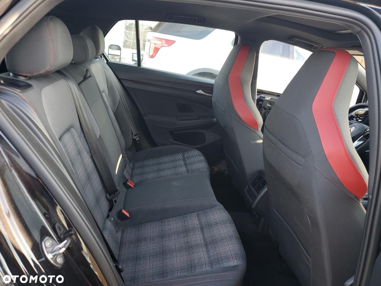 Volkswagen Golf 2.0 TSI OPF DSG GTI - 10
