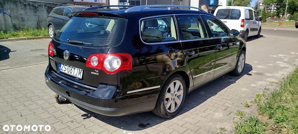 Volkswagen Passat - 2
