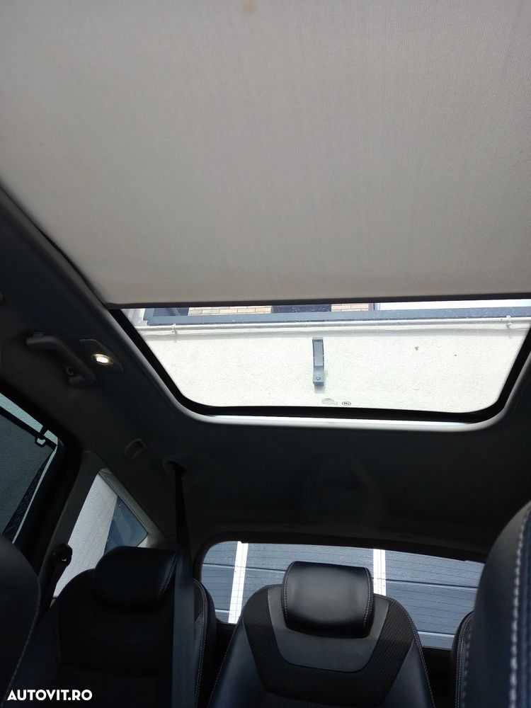 Ford S-Max 2.0 TDCi Titanium - 20