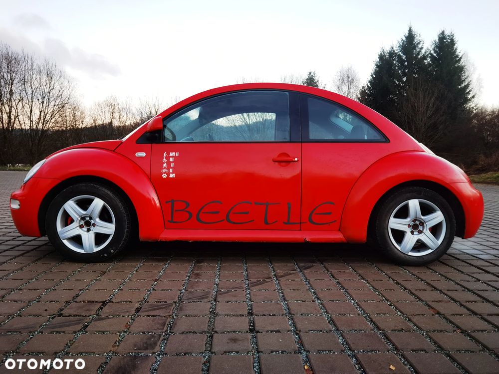 Volkswagen New Beetle - 12