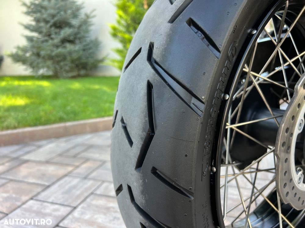 Honda Africa Twin - 28