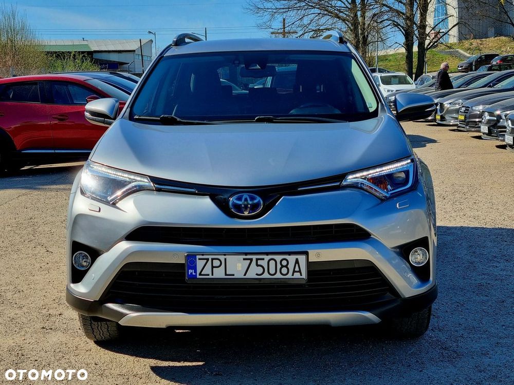 Toyota RAV4 - 3