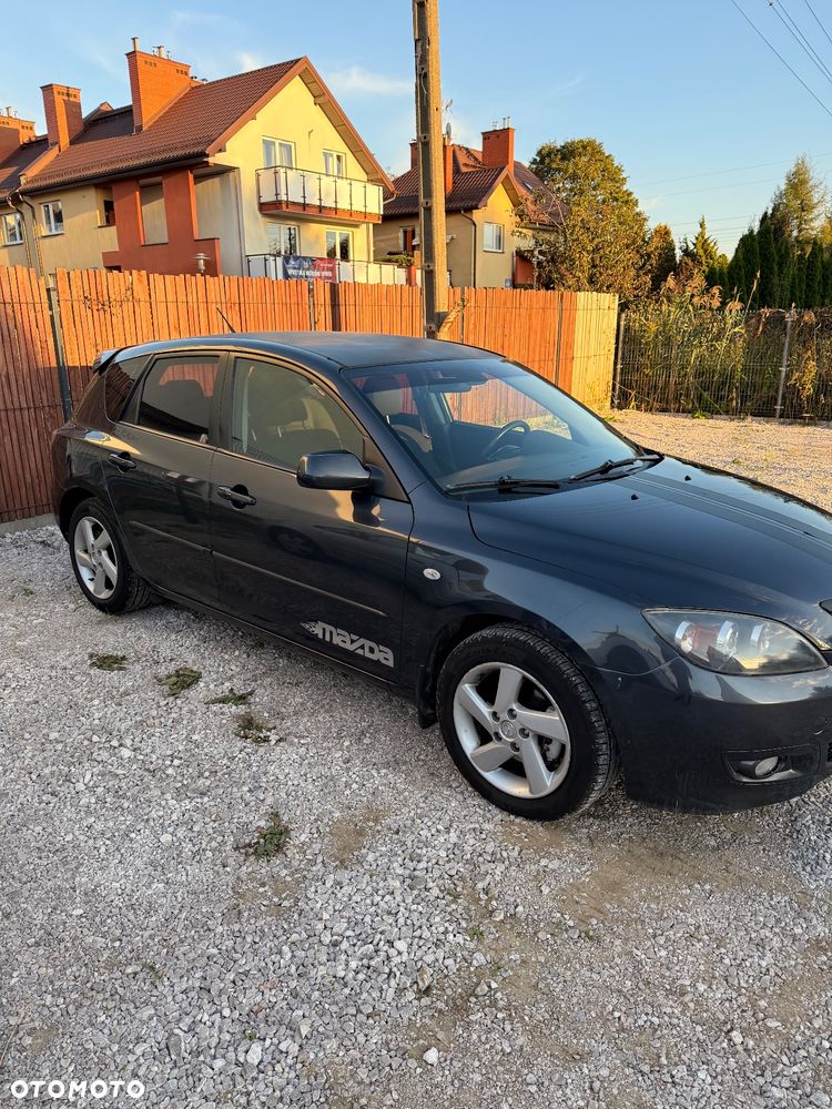 Mazda 3 1.6 CD Active + - 2