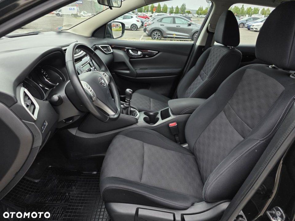 Nissan Qashqai - 14