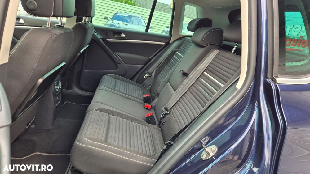 Volkswagen Tiguan 2.0 TDI 4Motion DSG Sport & Style - 17