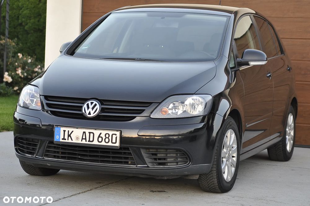 Volkswagen Golf Plus - 17