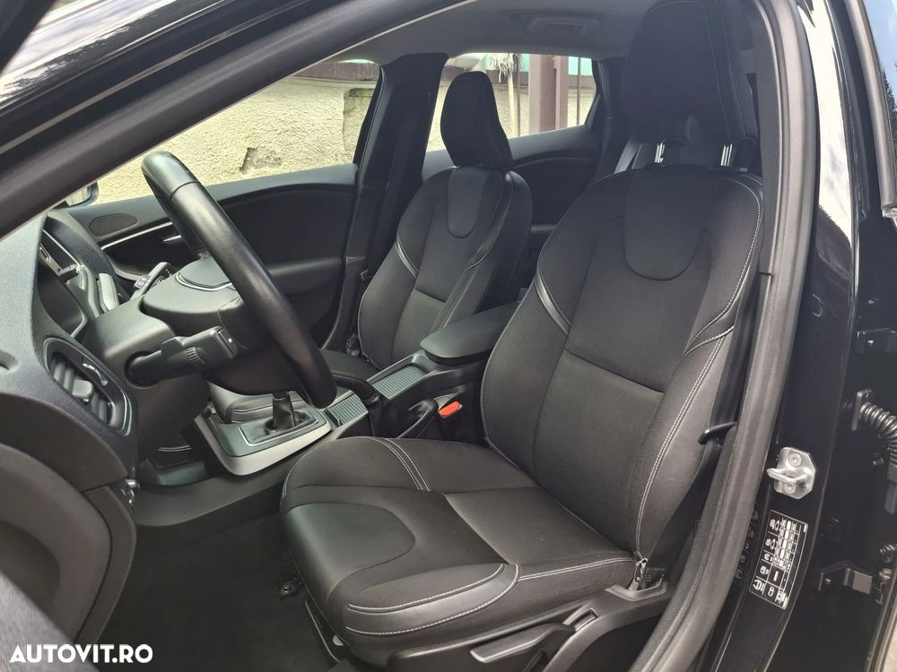 Volvo V40 D2 Pro - 13