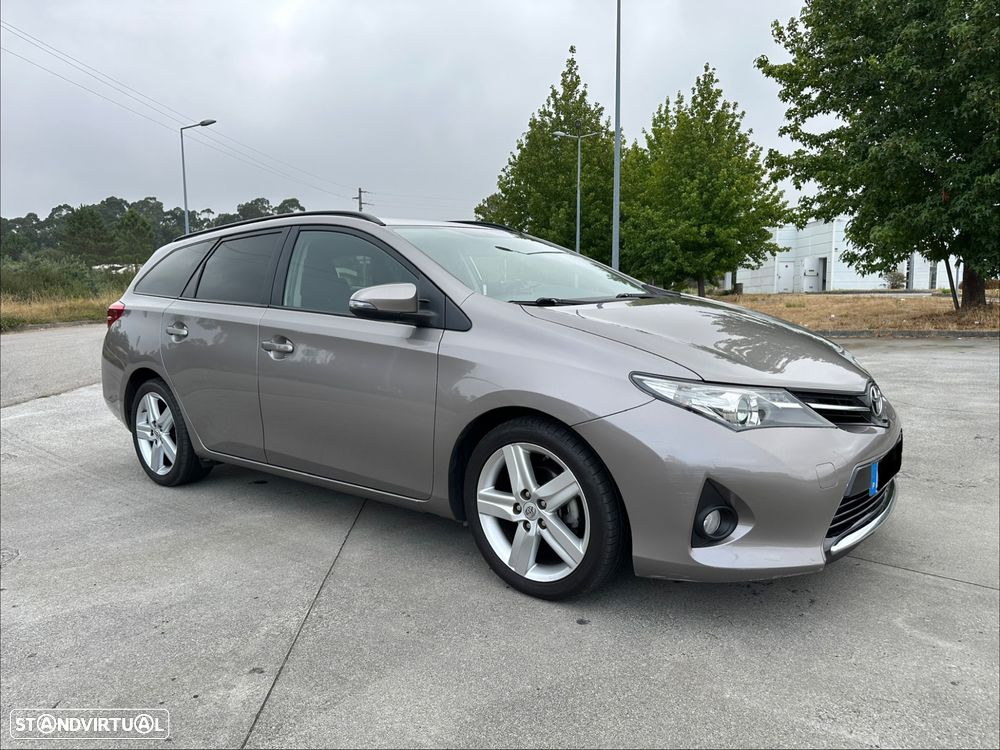 Toyota Auris Touring Sports 1.4 D-4D Com+P.Sport - 7
