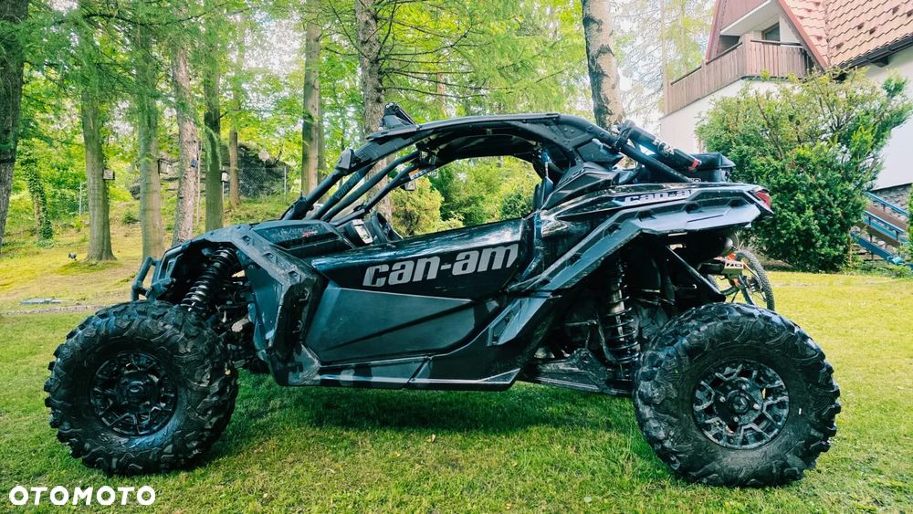 Can-Am Maverick - 2