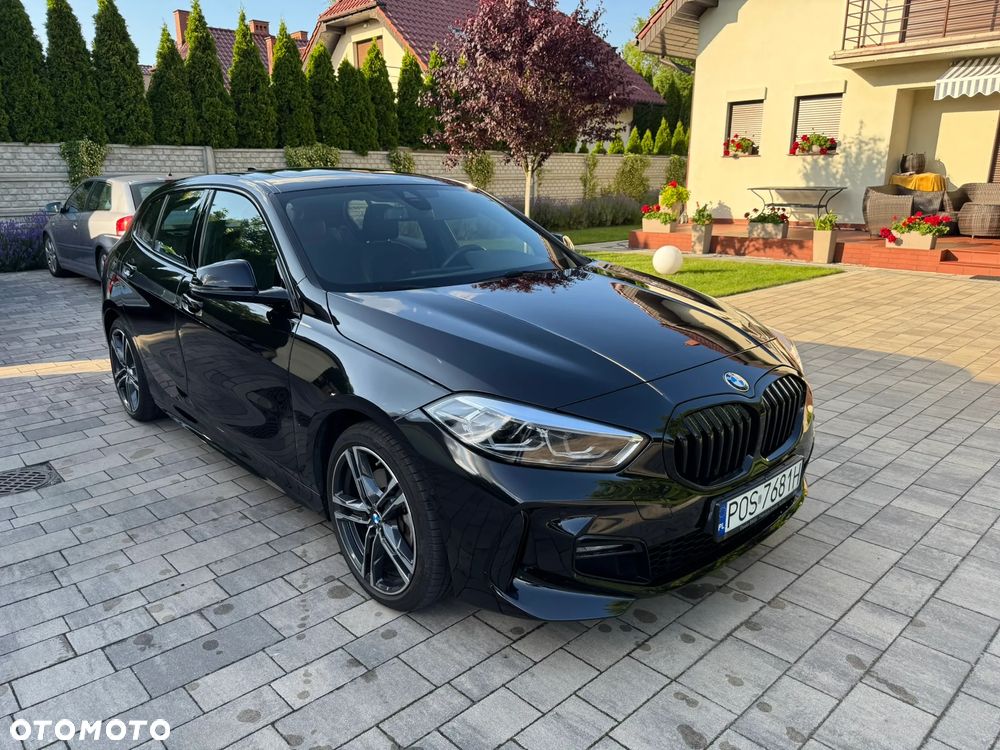 BMW Seria 1 118i M Sport Shadow - 12