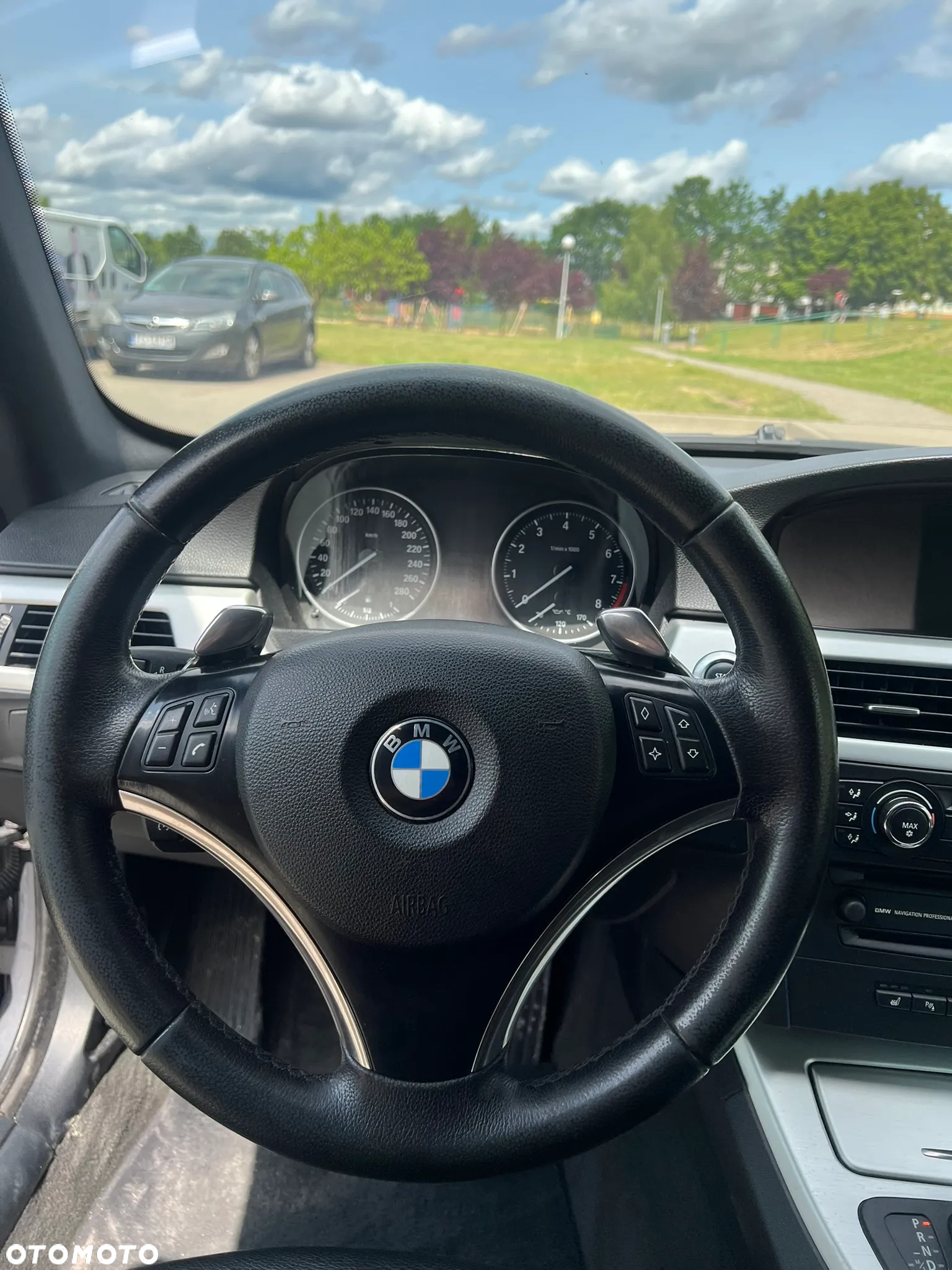 BMW Seria 3 - 12