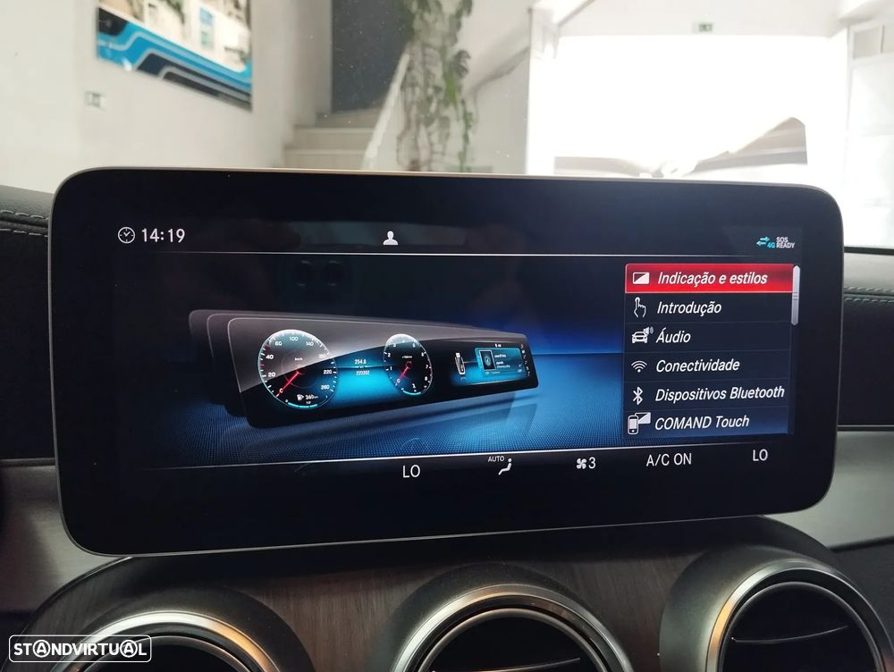 Mercedes-Benz C 200 AMG Line - 36