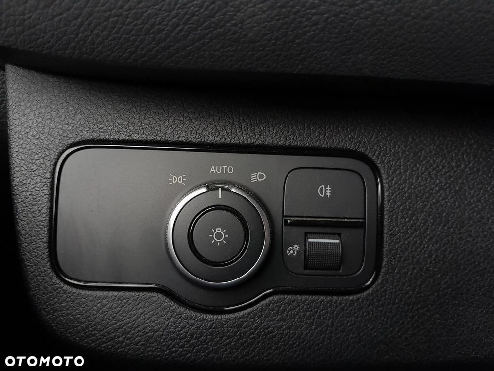 Mercedes-Benz Sprinter 317 - 16