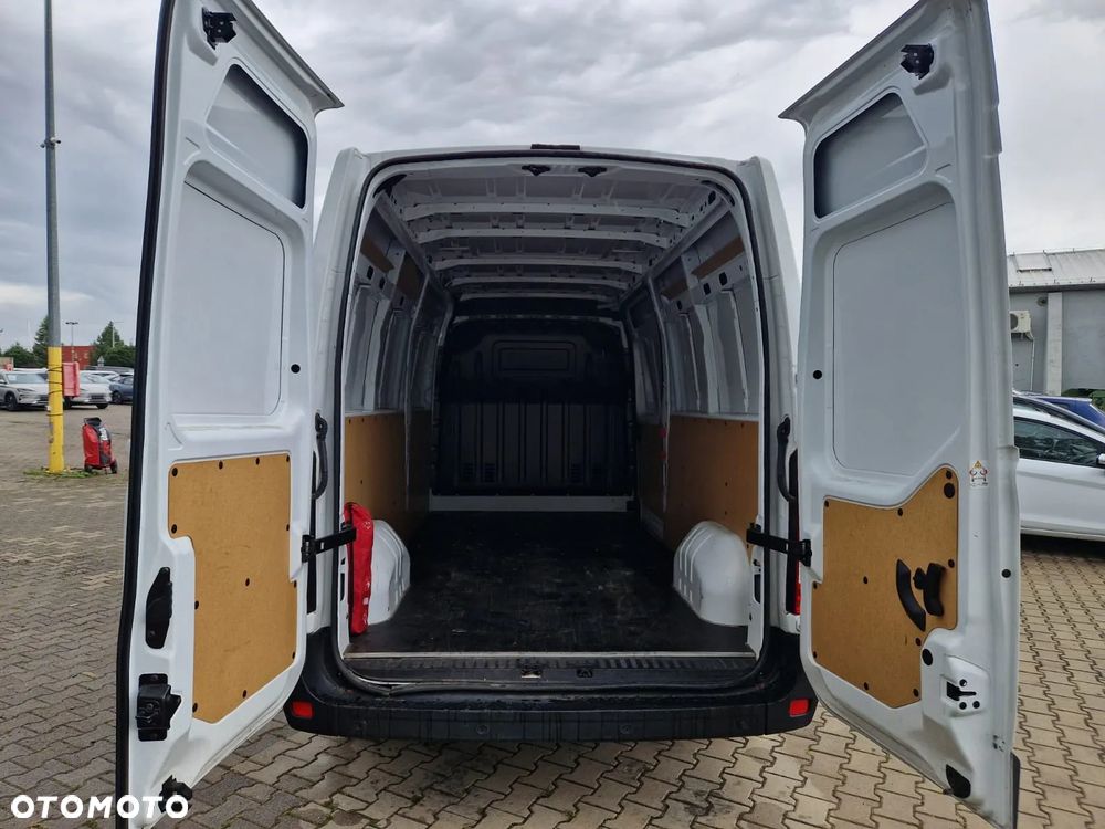 Renault Master - 18