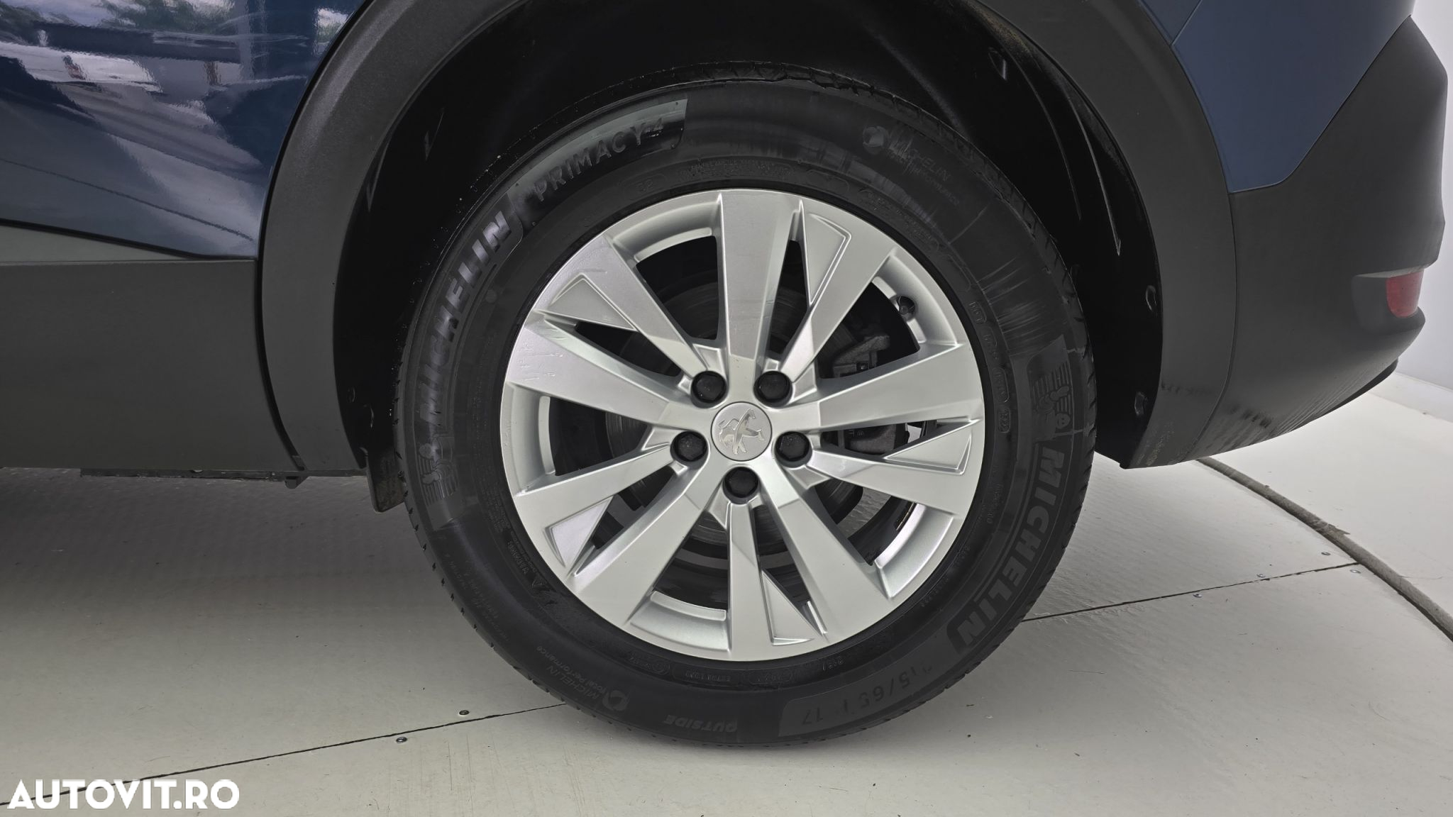 Peugeot 5008 1.5 BlueHDI s&s EAT8 Active - 22
