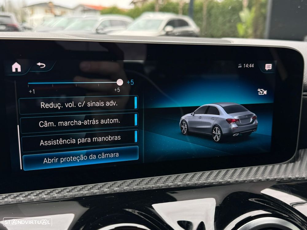 Mercedes-Benz A 200 Limousine d Style Plus Aut. - 38