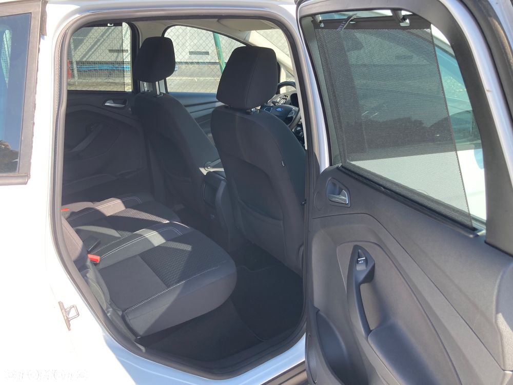 Ford C-MAX 1.5 TDCi Start-Stop-System Trend - 13