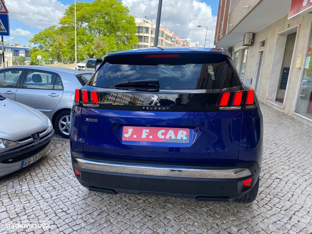Peugeot 3008 PureTech 130 Stop & Start GPF EAT8 Allure - 22