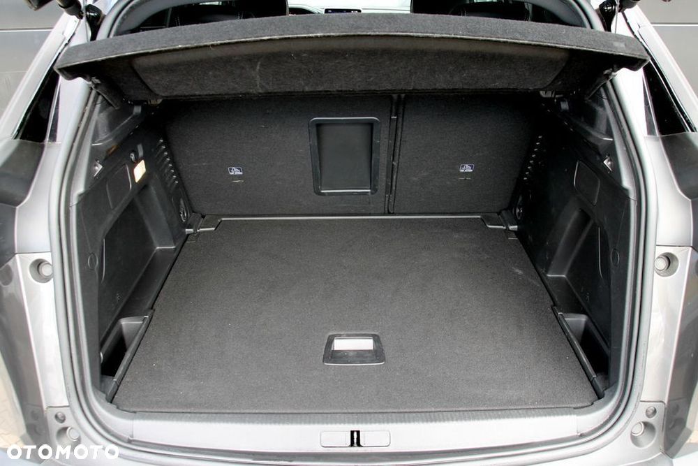 Peugeot 3008 1.2 PureTech Allure Pack S&S EAT8 - 28