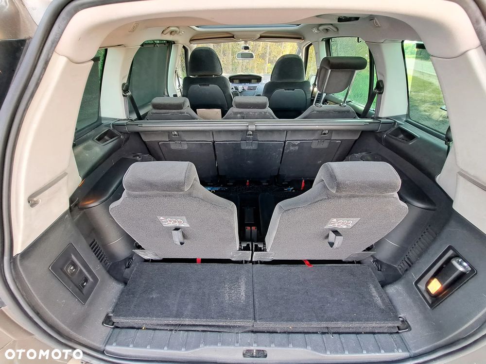 Citroën C4 Grand Picasso 2.0 HDi FAP 7-Sitzer ESG6 Exclusive - 21