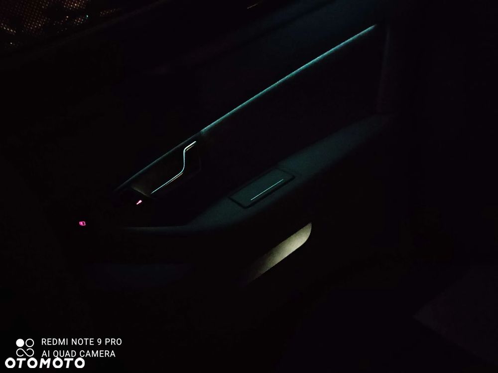 Audi A8 4.2 Quattro - 15