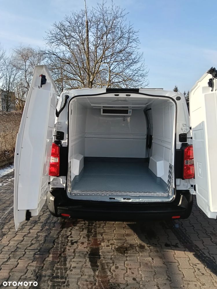 Opel Vivaro - 1