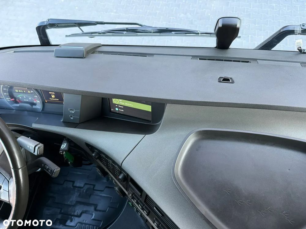Volvo FH500 EURO 6/XENON/ON1350L/KLIMA.POSTOJOWA/SPROWADZONY DE/SERWIS/ - 33