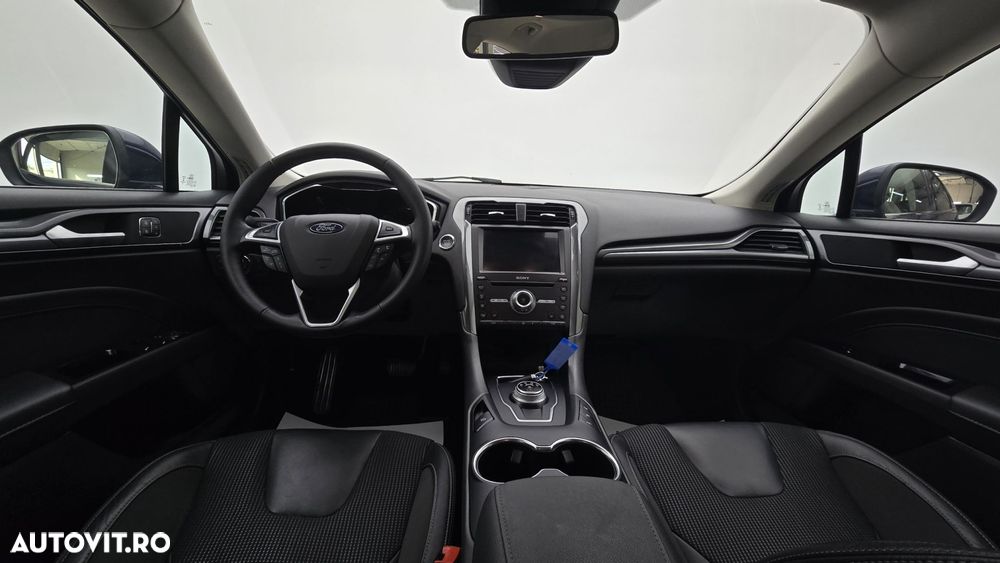 Ford Mondeo - 15