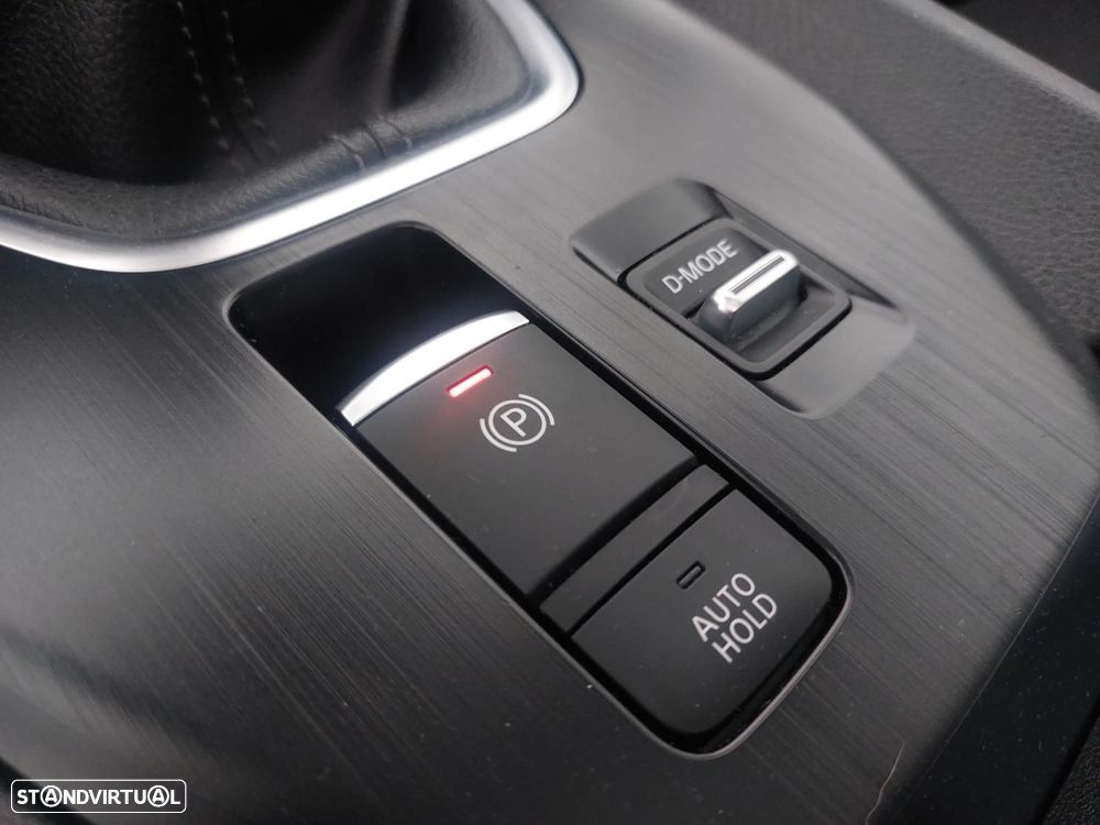 Nissan Qashqai 1.3 DIG-T N-Connecta - 32